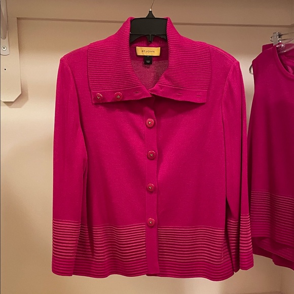 St. John Vibrant Pink Skirt Ensemble - Picture 3 of 14